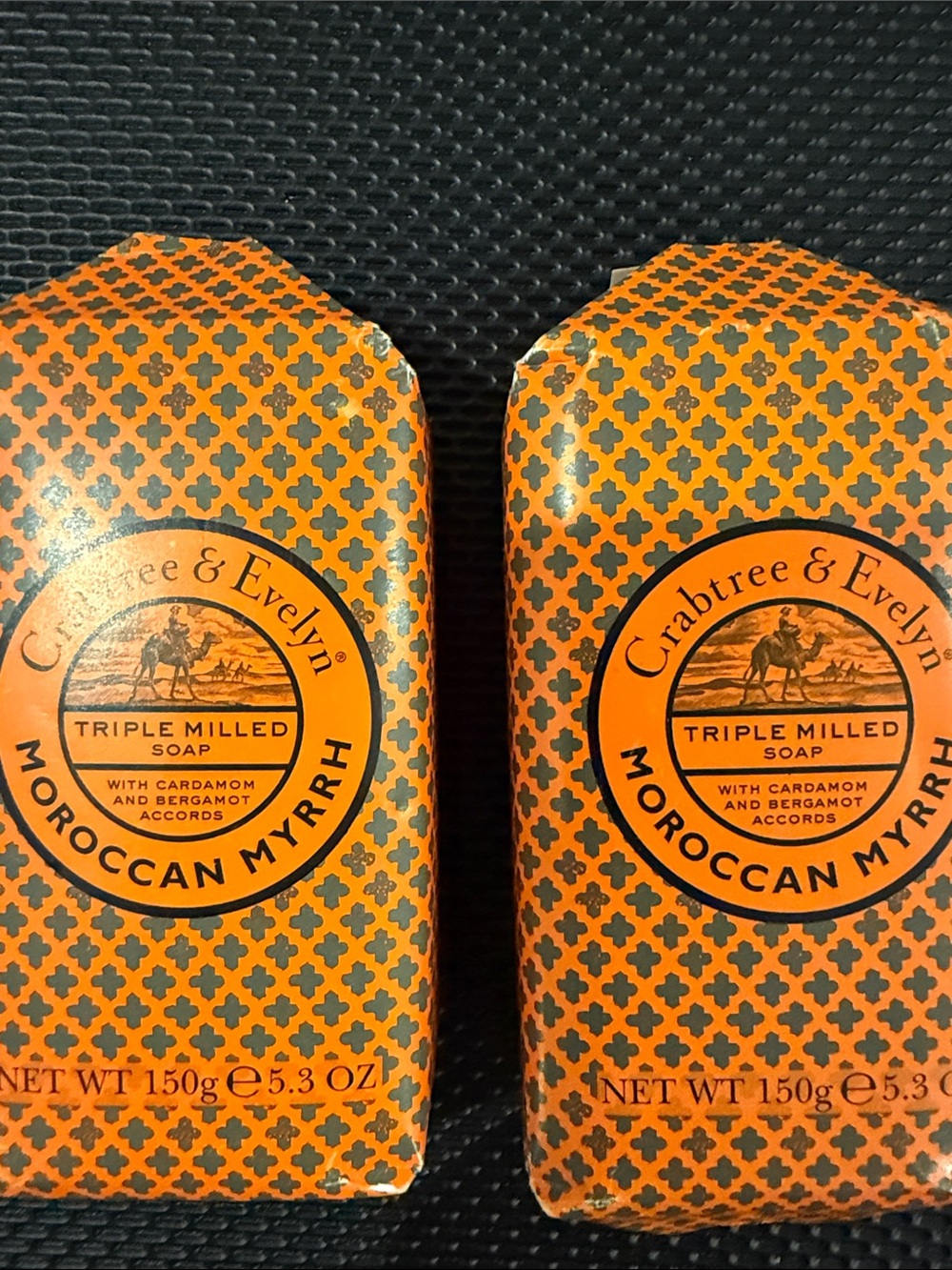 Crabtree &Evelyn Moroccan Myrrh soaps - Picture 3 of 4